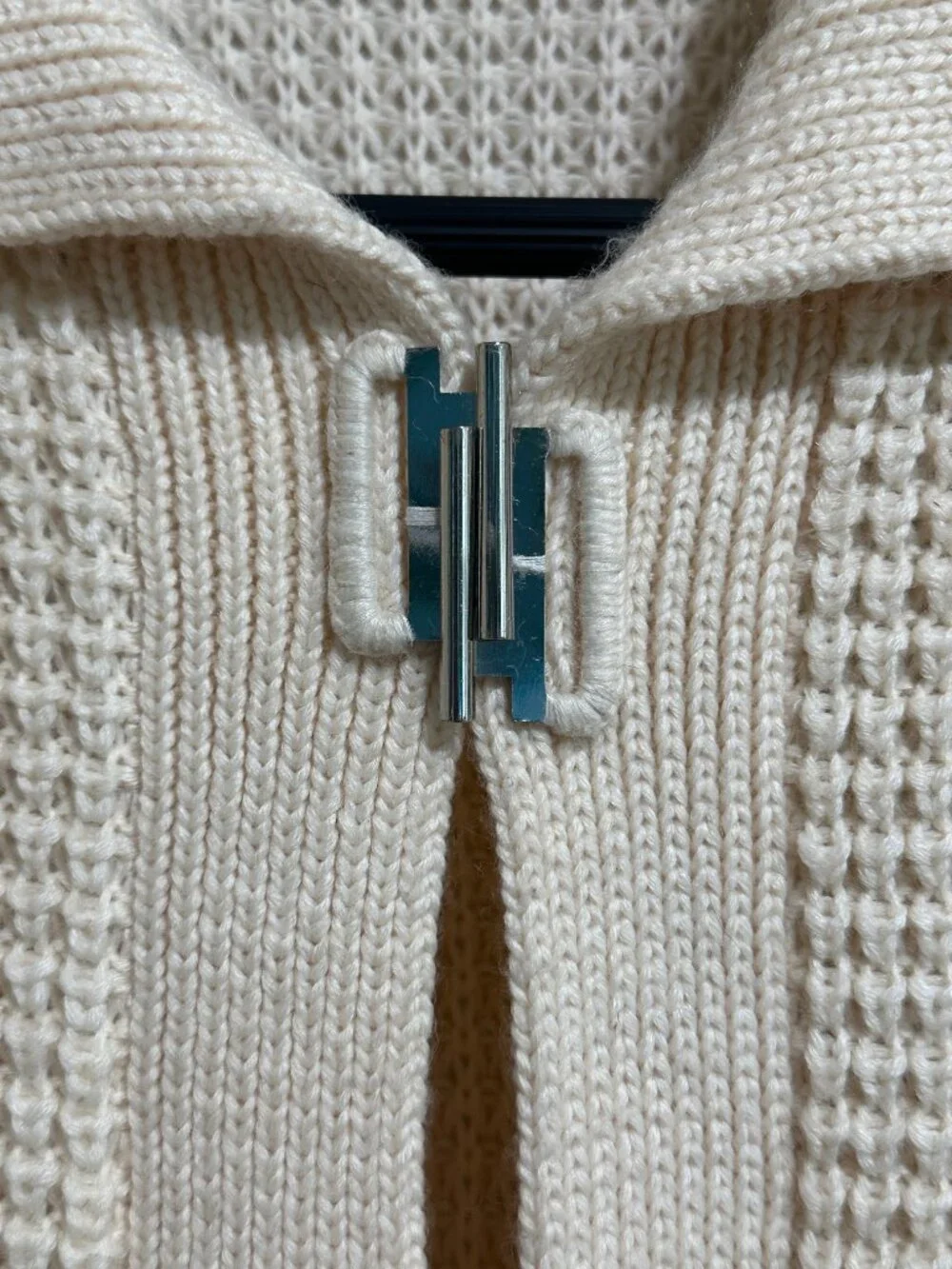 Chico's Long Open-Knit Cream Cardigan with Metal Buckle Closures - Size 1 /US 8 - Picture 7 of 12